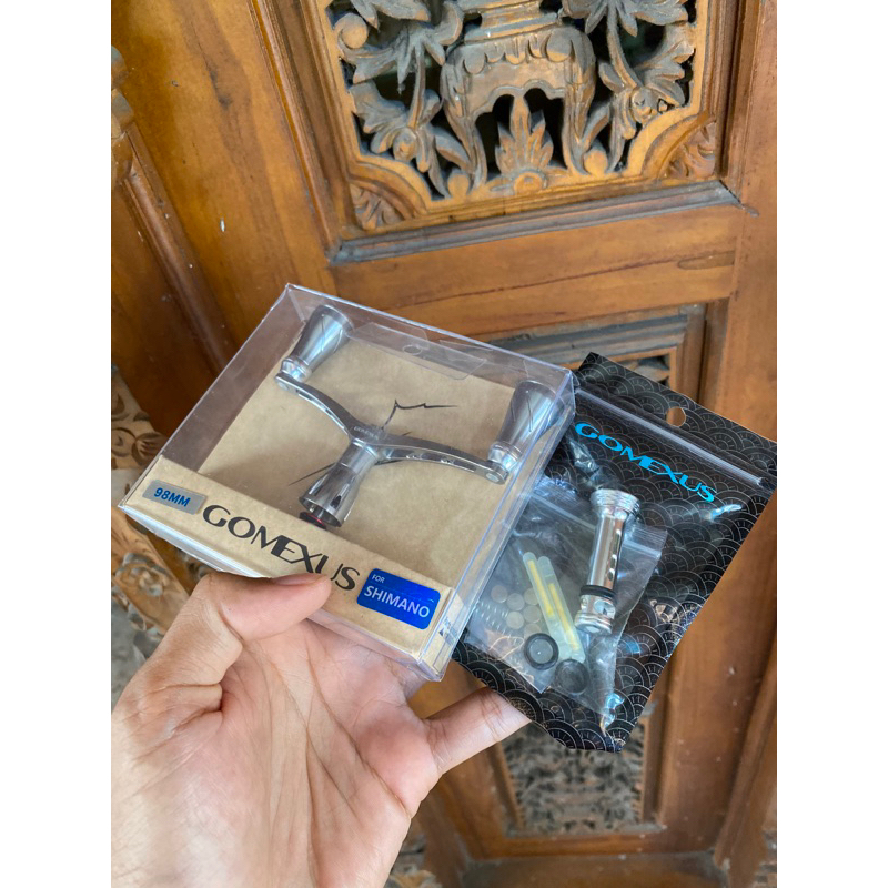 Double Handle Gomexus