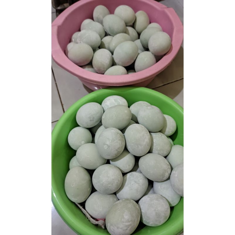 

“Telur Asin Tradisional - Nikmat dan Praktis untuk Segala Hidangan