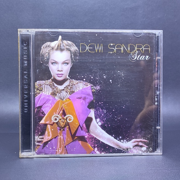 CD SANDRA DEWI - STAR ORIGINAL SEGEL