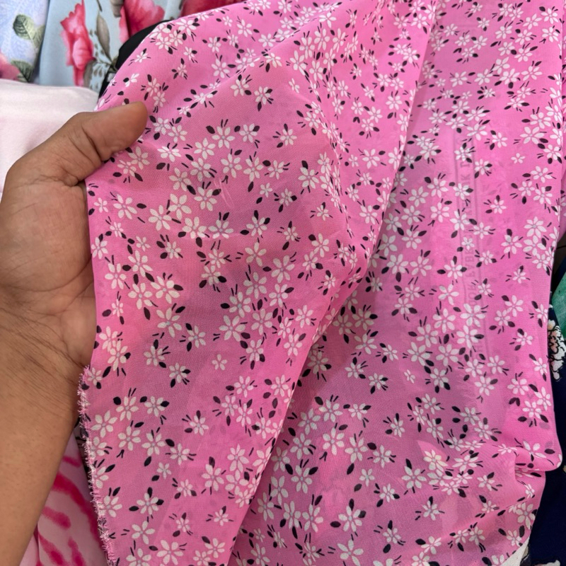 kain Sifon ceruty motif bunga kecil - kain bahan motif bunga kecil - kain ceruty babydoll motif prem