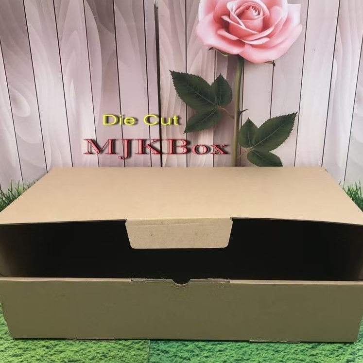 

Kardus uk. 36x26x10 cm...die cut box kotak Souvenir -dll