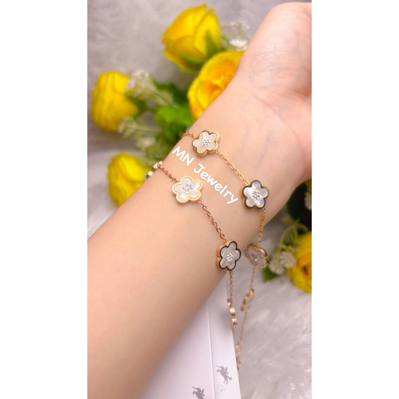 MN Jewelry Gelang Titanium Hiasan Bunga