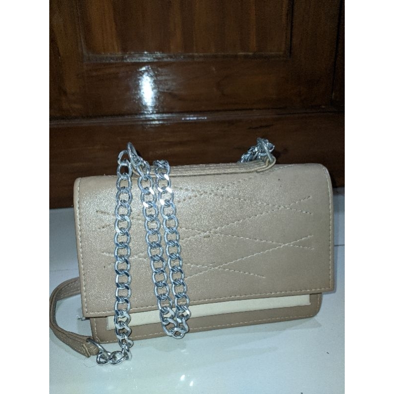 Tas Selempang Rantai Preloved