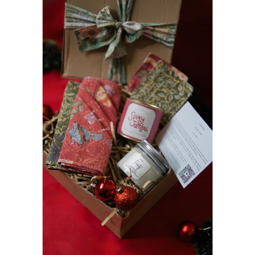 

Christmas Hampers - Quality Time Package Small