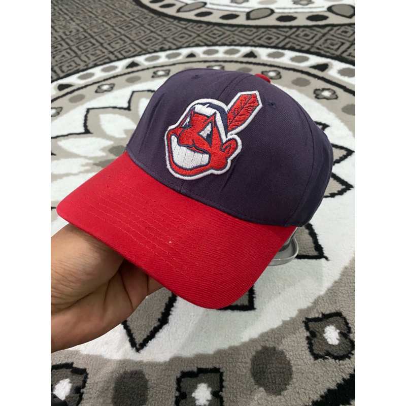 topi MLB logo indiana merah