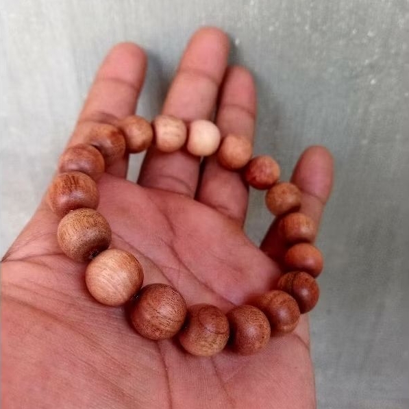 gelang kayu galih stigi/setigi ngurak