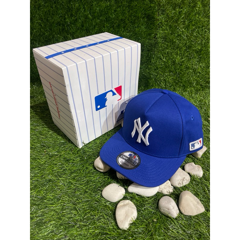 IDE CLOTHES Logo NY Putih Bahan Biru Topi Premium MLB