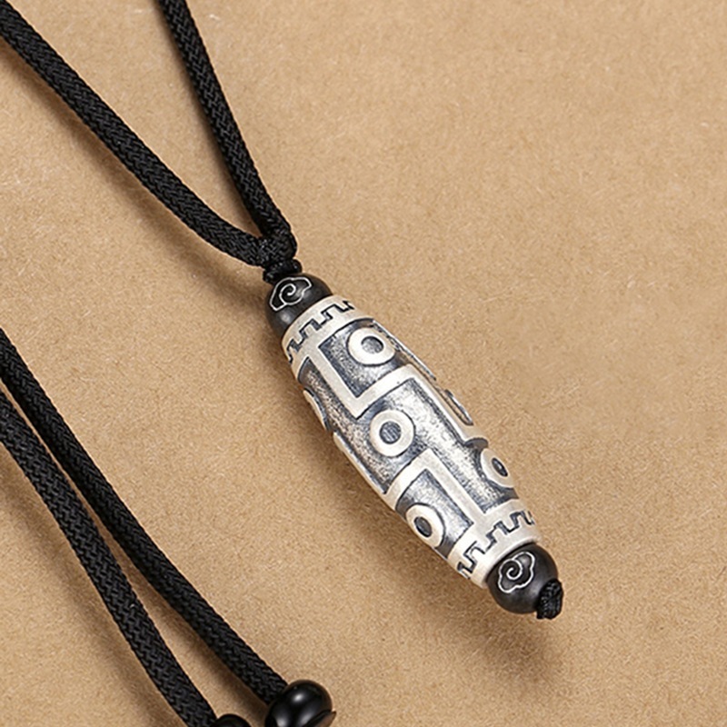 Kalung Retro Liontin Dzi 9 Mata / Kalung Tali Liontin 9 Dzi Oval / Liontin Pria Wanita Pola Keberunt