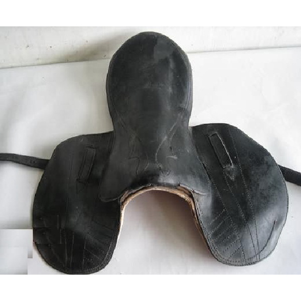 Vintage kuno pelana kuda dari kulit tebal dan di double dari era 50's