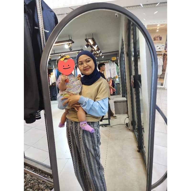 [Preloved] Meccanism - Ashilla Hijab Instant