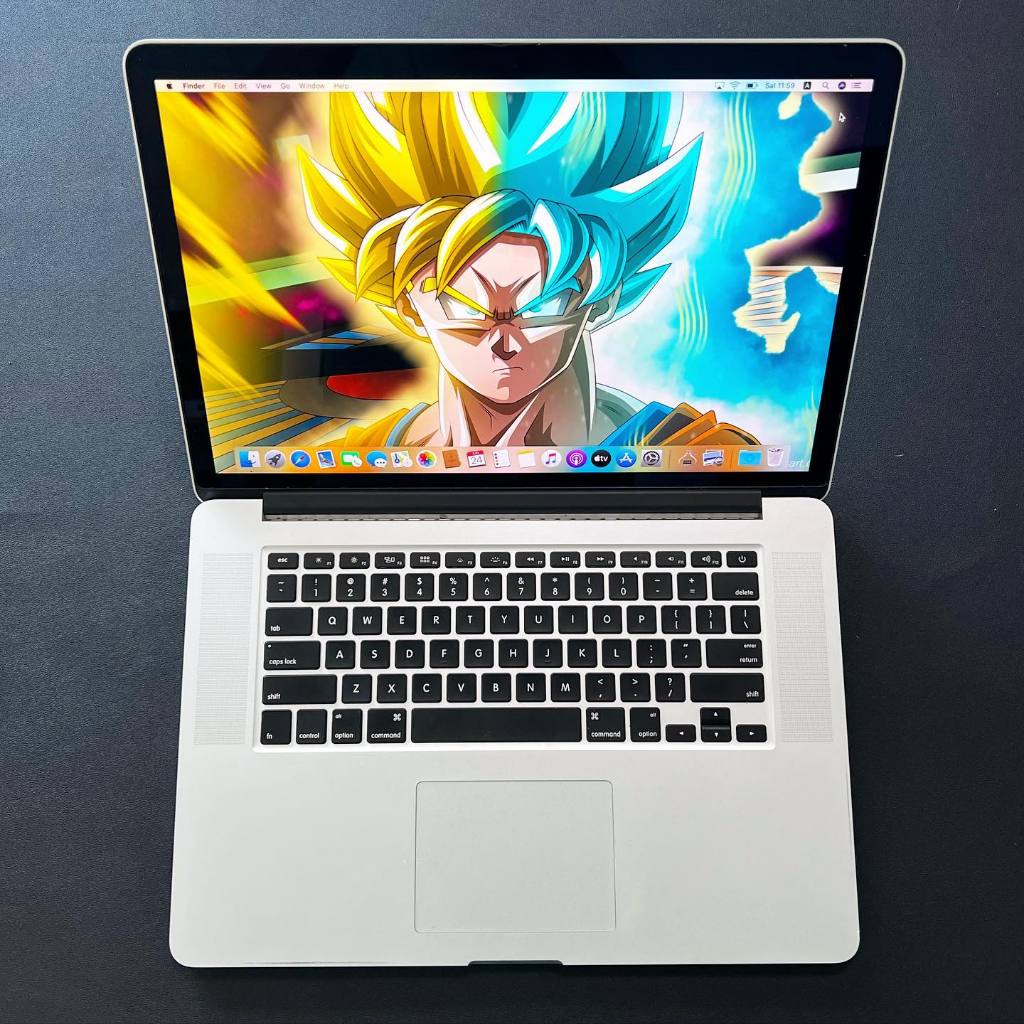 MACBOOK PRO 2014 15 INCH - DUAL VGA