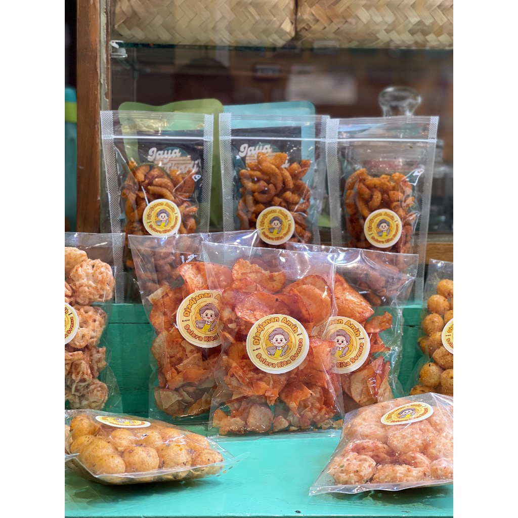 

Keripik Singkong Rujak Cemilan Enak Djadjanan Amih ukuran 55gr