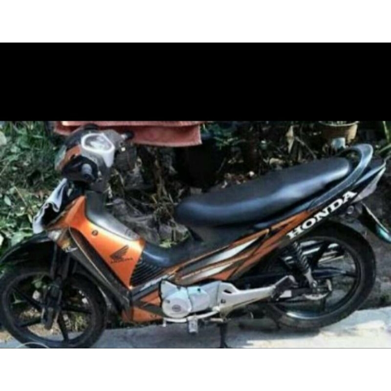 stiker striping lis bodi motor supra x 125 R hitam coklat 2006