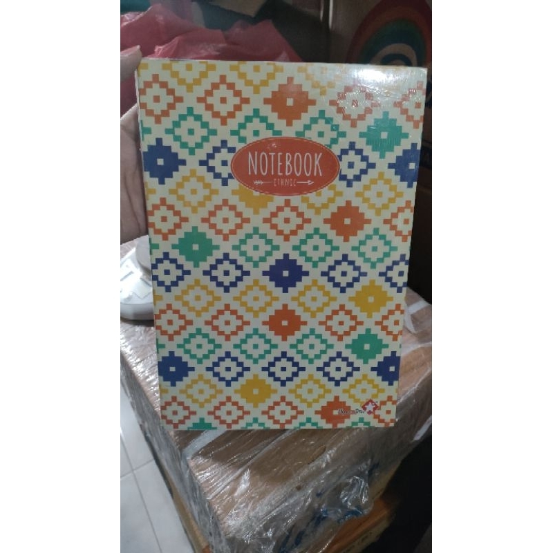 

BUKU BOXY PAPER STAR 42 LEMBAR/ BOXY 42/ BUKU TULIS PANJANG