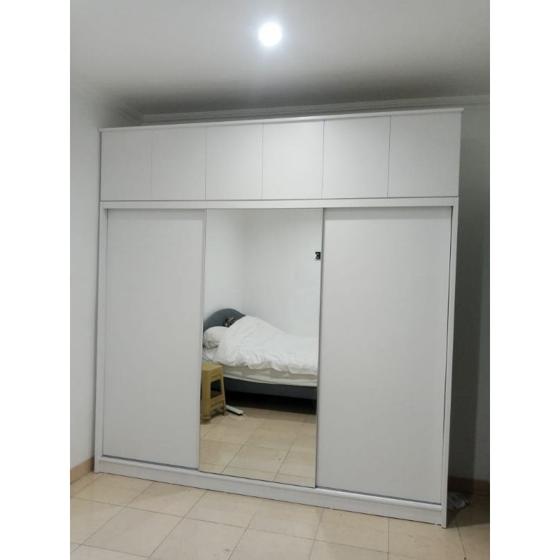 lemari sliding 3 pintu jumbo | lemari pakaian 3 pintu kabinet | lemari pakaian box atas| lemari baju