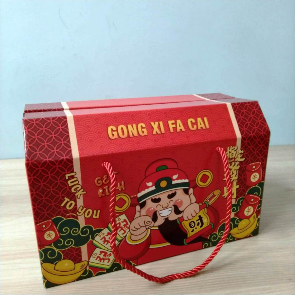 

CNY Hampers Box / Kotak Hampers Imlek Kylie Auriga-16