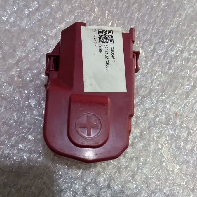 TUTUP KEPALA AKI MOBIL TOYOTA  DAIHATSU AVANZA XENIA 2022 UP