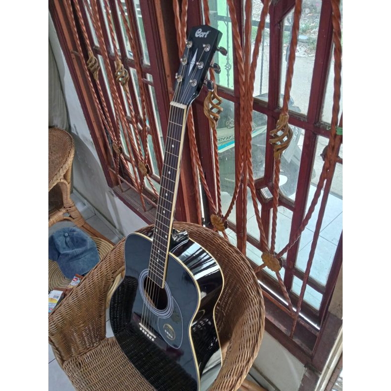 Gitar akustik cort jumbo tanbes custom
