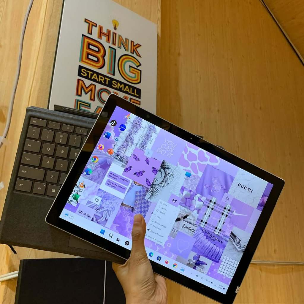 MICROSOFT SURFACE PRO 4 I5 RAM 8GB SSD 256GB SECOND BEKAS