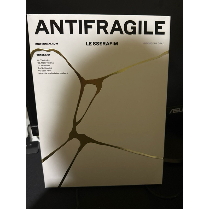 Le Sserafim AntiFragile album