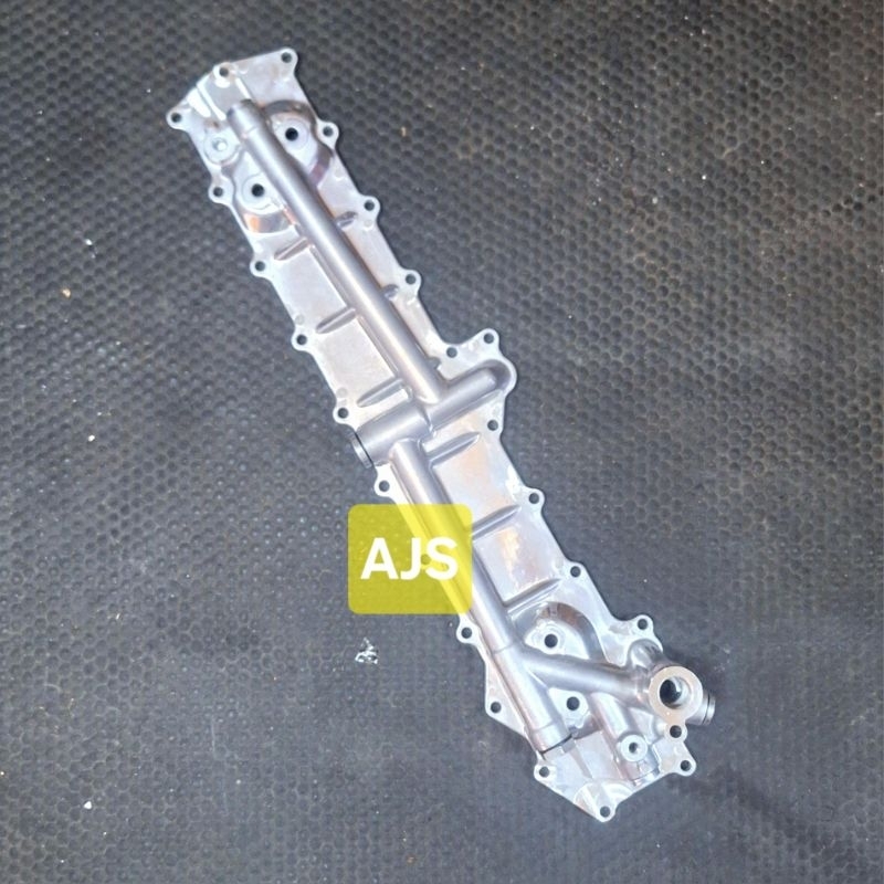 Cover Oil Cooler Tutup Pendingin Oli FUSO PS220 6D16T 6D17 ME 132143