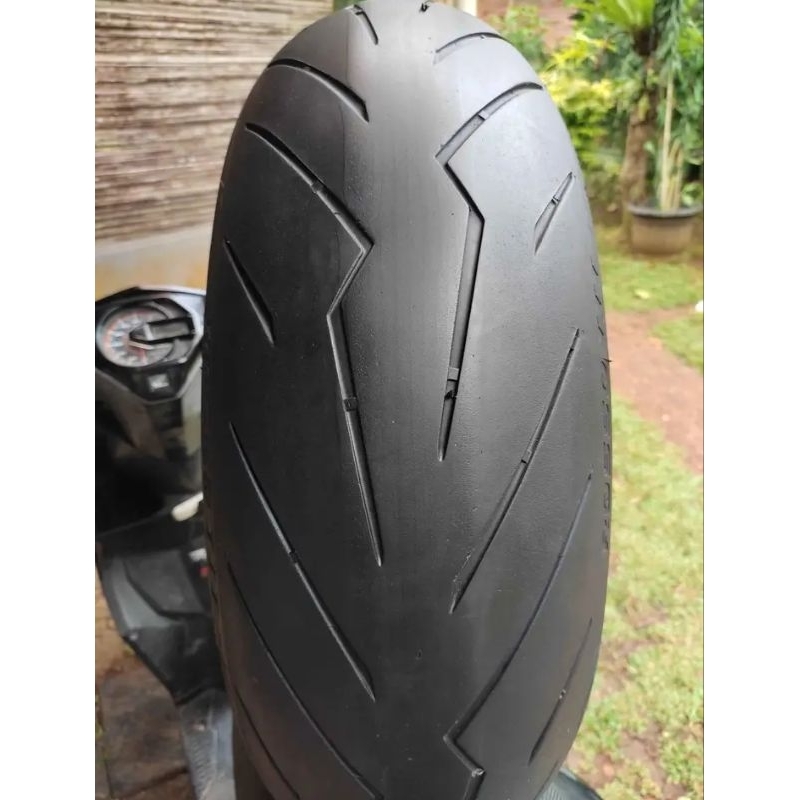 BAN FIRELLI DIABLO ROSSO UK 200/55 RING 17