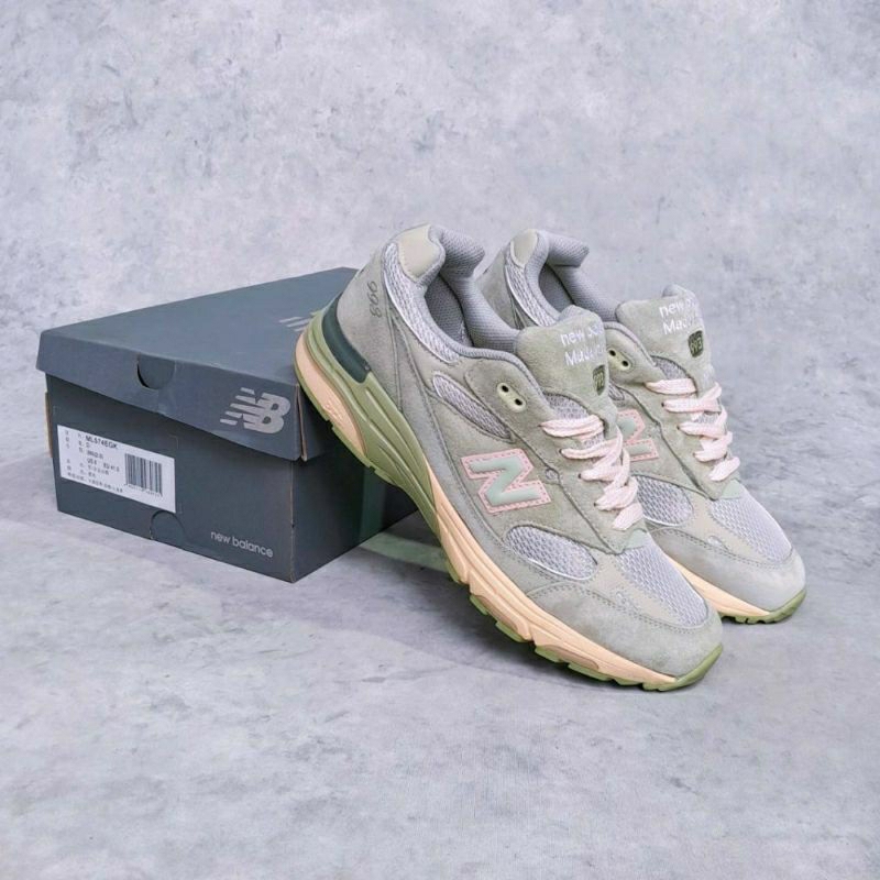 NEW BALANCE 990v3 JOE FRESHGOODS MADE IN USA PERFOMANCE ART SAGE GREEN MR993JG1