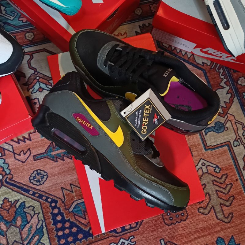 NIKE AIRMAX 90 GORE-TEX BLACK CARGO KHAKI
