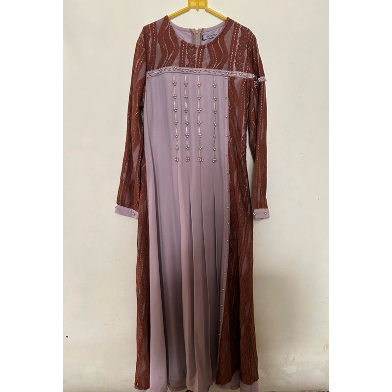 Preloved Gamis Javina