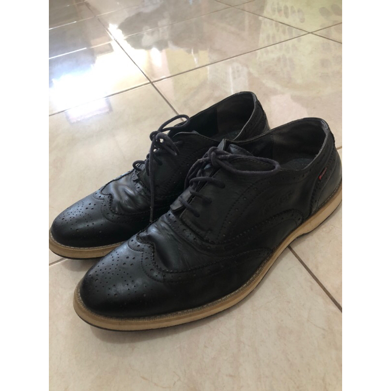 Authentic Kickers Wingtip Oxford Preloved