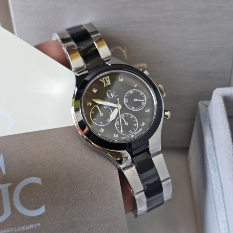 Jam Tangan Wanita Guess CollectionGC Y30002L2 Original Free Box Ori GC