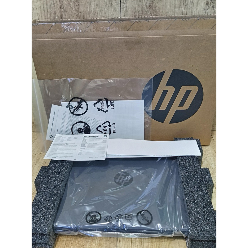 Laptop hp 240 G6 intel Core i3 6th Baru segel box