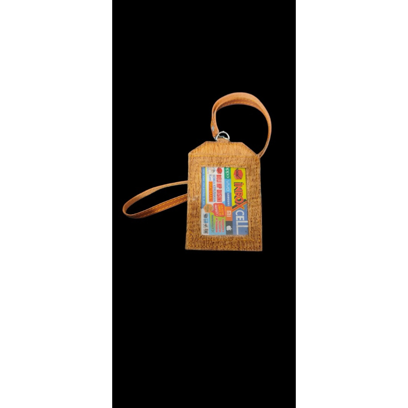 

id card kulit kayu