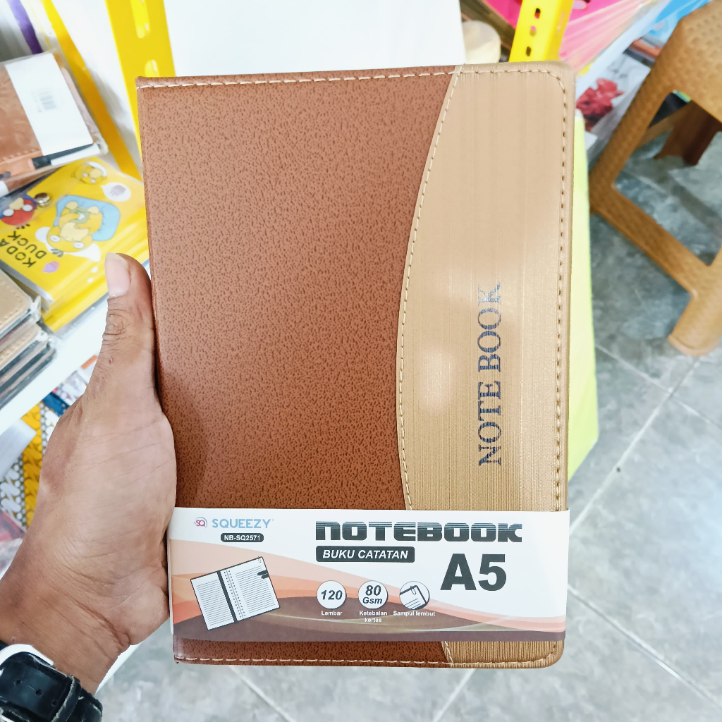 

SQUEEZY AGENDA NOTE BOOK A5 CATATAN HARIAN KERJA 120 LEMBAR