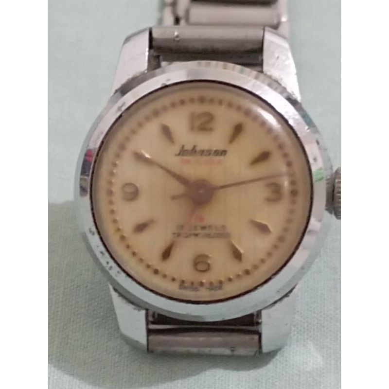 Jam Vintage Johnson Mesin Manual Winding
