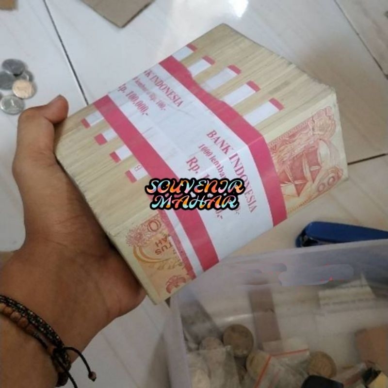 (GRESS/USED/ACAK/URUT) Uang kuno 1 gepok atau 100 lembar 100 rupiah perahu pinisi, bukan 100 perahu 