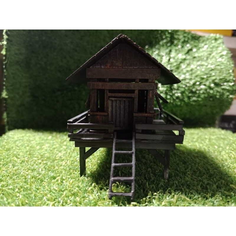 miniatur rumah panggung adat kalimantan/suku dayak/COD