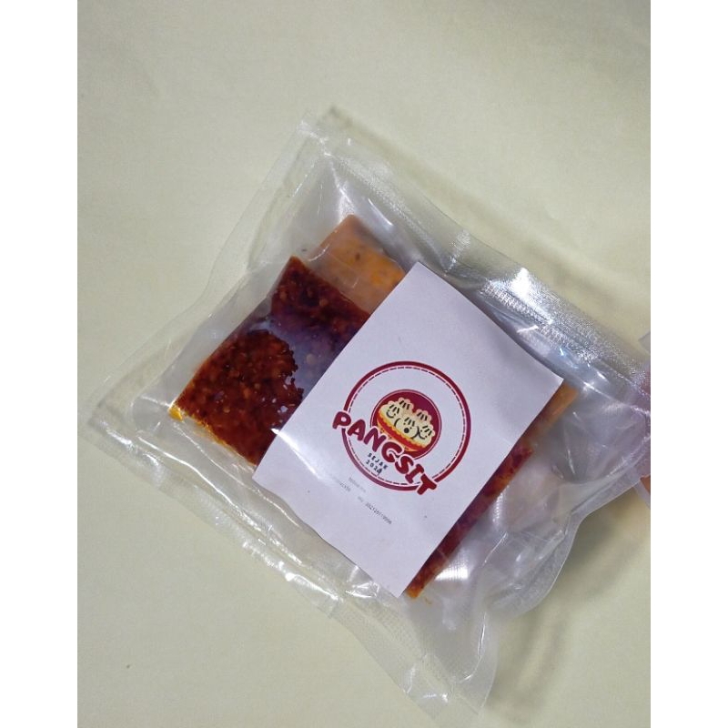 

Pangsit Ayam keju saus Bolognese