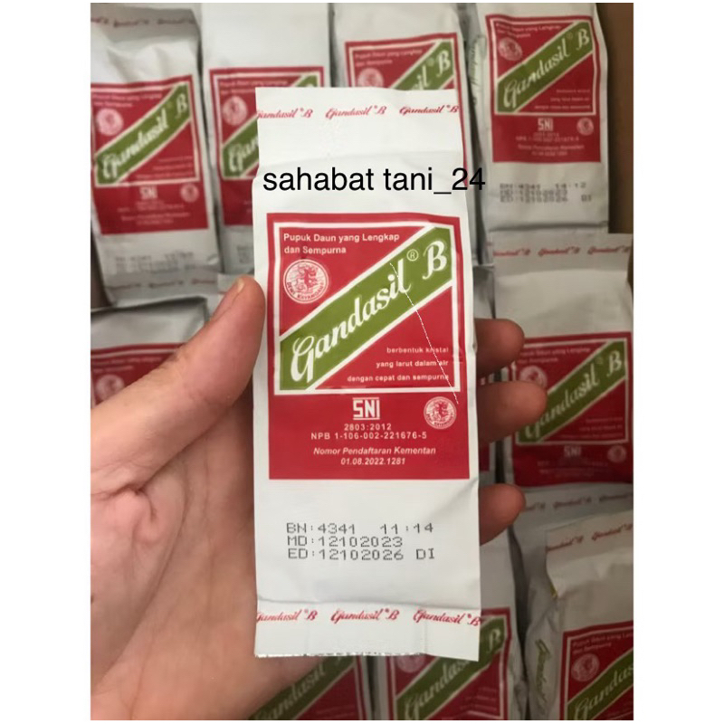 ( 500 gram ) Gandasil B 500 gram Pupuk bunga dan buah gandasil B