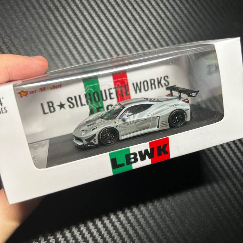 Star Model Ferrari 458 LBWK LB Fighter 1:64 Ferrari 458 Liberty Walk skala 1:64 Ferrari 458 LBWK