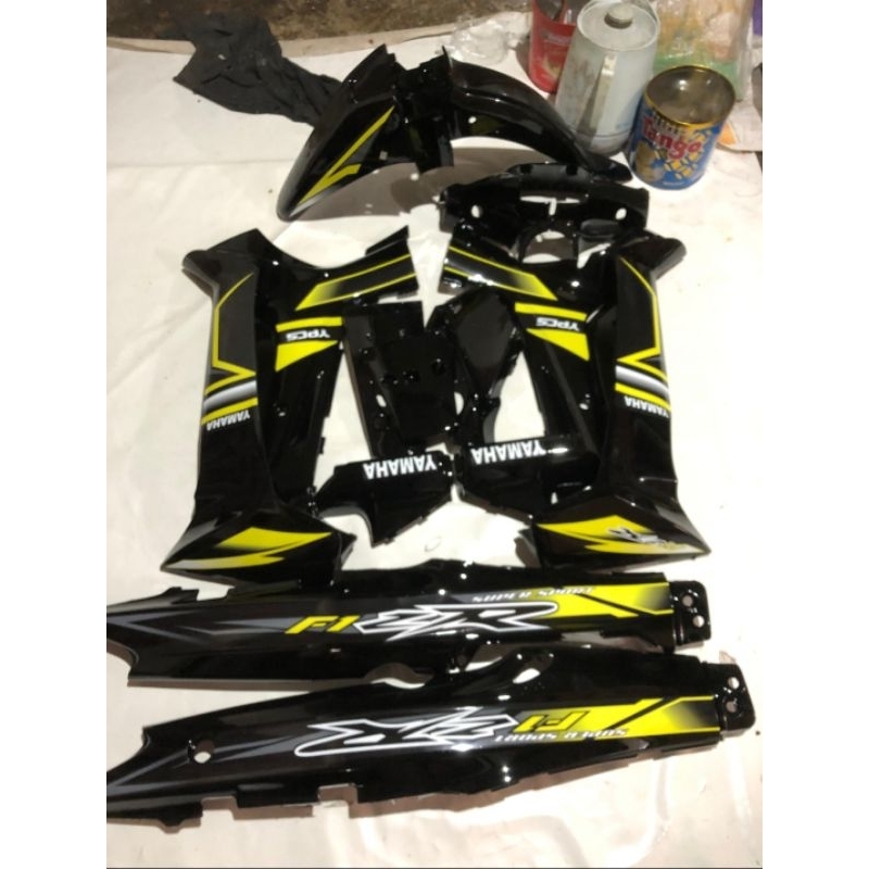 striping fiz R kuning hitam