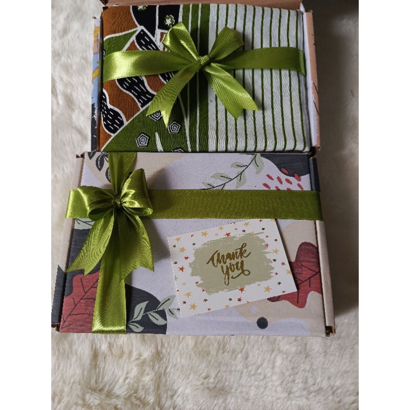 HAMPERS DASTER / HAMPERS HARI IBU / KADO HARI IBU / KADO BUAT IBU / KADO BUAT ISTRI