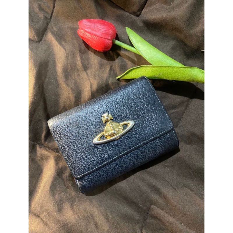 vivienne westwood clasp wallet