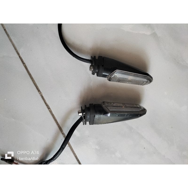 riting depan CBR 150R ORI copotan tahun 2018 LED facelit