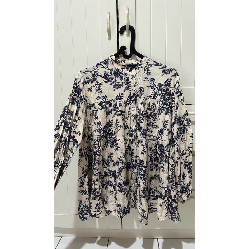 PRELOVED samara label