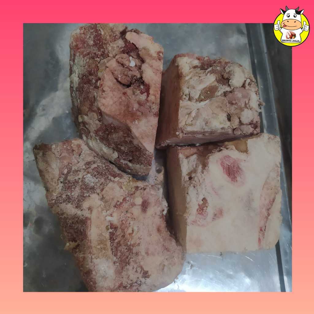 

BUNTUT SAPI / OXTAIL MIX CUT 500GR - DAGING SAPI IMPORT - BRONTZ JOGJA