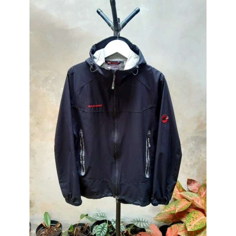 Jaket Mammut