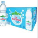 

AIR MINUM LE MINERALE BOTOL 600 ML 1 KARTON ISI 24 / AIR MINUM KEMASAN MURAH