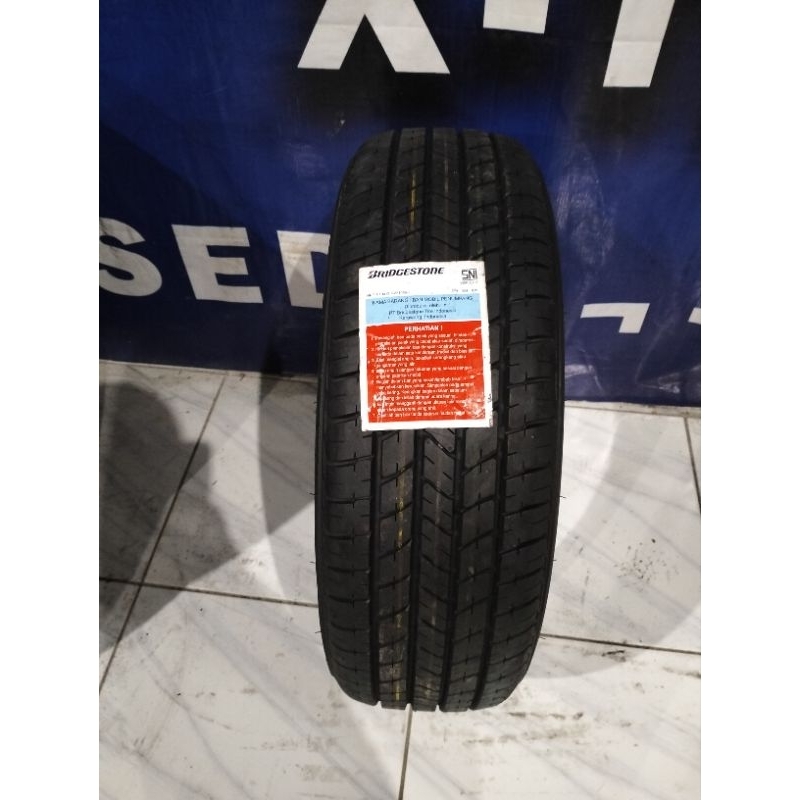 Ban Mobil 185/60 R15 84H POTENZA RE080 BRIDGESTONE