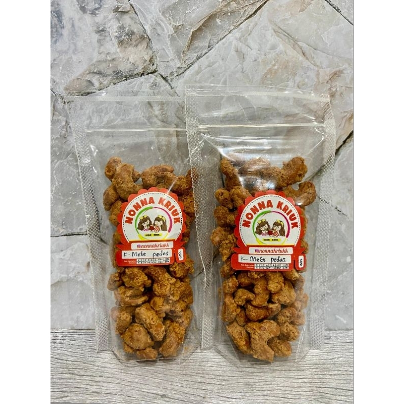 

Kacang Mete Pedas